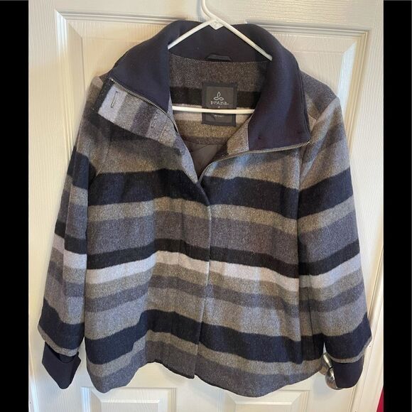 Prana recycled wool coat sz M - Picture 7 of 9